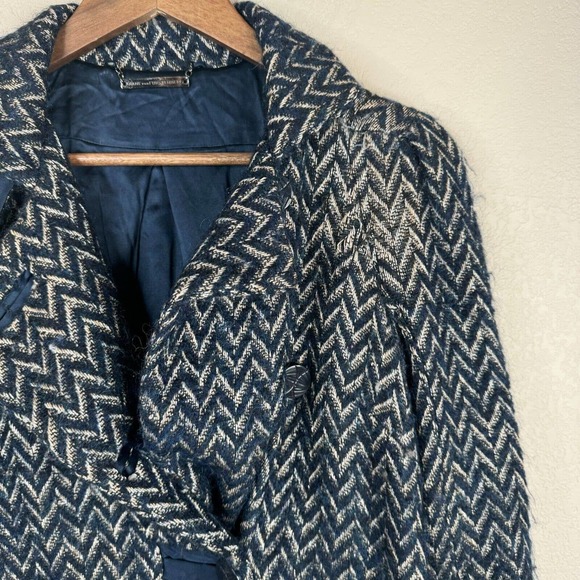 Diane Von‎ Furstenberg Trente Pea Coat Size 0 Navy/Tan Chevron Wool Mohair Blend - Picture 3 of 15